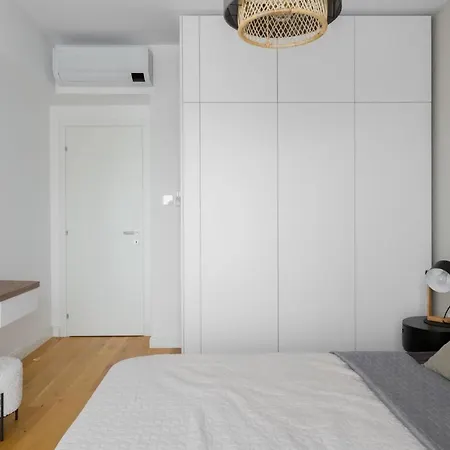 Herastrau Parkview - One-bedroom Lejlighed Bukarest
